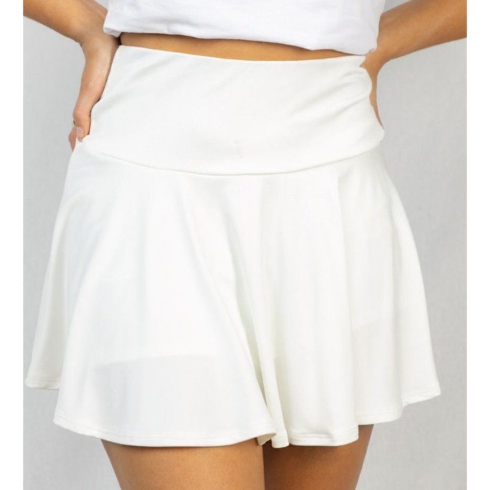 SALE! White Birch White Short Skort Skirt Summer Spring Slinky High Waist